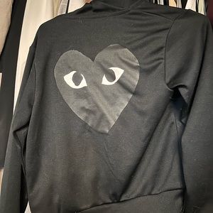 Commes des garçon play